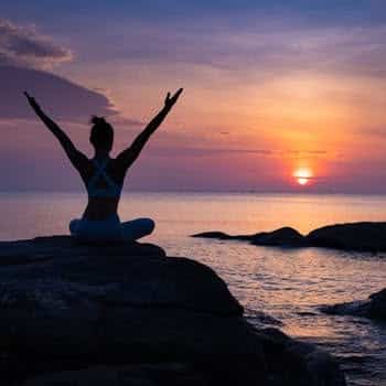 Lori-private-yoga-instructor-marbella.jpg